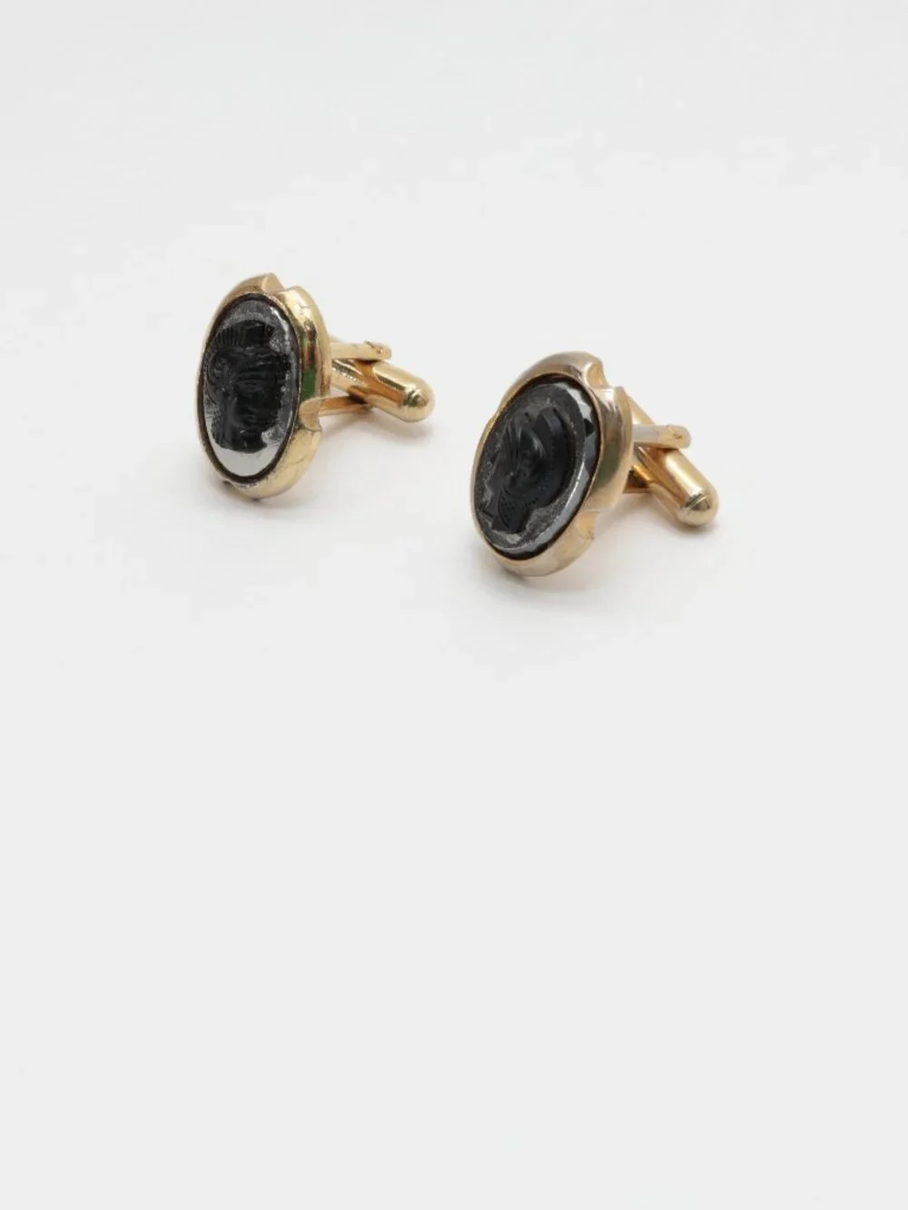 Vintage Gold Tone CUFFLINKS Black Cameo
